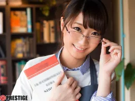 RAW-022 A Certain Ladys University English Literature Department An Old Bookstore Clerk With Glasses Beautiful Girl Haruna Aitsuki AV Debut Were Discovering A New Generation Of AV Actresses!