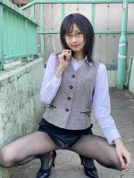 OKP-083 Haru Yamaguchi Goddess Glasses OL Eyeglasses OL Wear Raw Pantyhose That Wraps The Beautiful Legs Of A Suit And Taste It From The Soles To The Toes!  Sometimes face sitting and footjob, sometimes bukkake on the buttocks and do whatever you want!  F