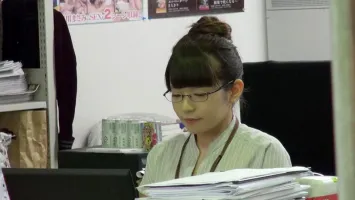 SDMU-709 Web 프로모션 부 입사 1년째 나카하라 아이코(24) 사상 최고 부끄러워!  SOD 여자 사원인데 AV도 본 적이 없었던 자신을 바꾸고 싶다고 노력해 보았는데 조금 H인 일이 생겼습니다 앞으로 늘어나고 있습니다