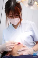 BOBB-378 將Icup巨乳推到臉上的牙科助理秘密治愈巨乳服務和性交治療！  Boin“有岡美宇”Box6