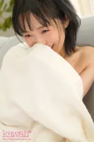 CAWD-233 この子はこう見えてとってもエロい。 地味だけど性欲旺盛でセックスが大好きすぎる女の子 日向なつ AVデビュー