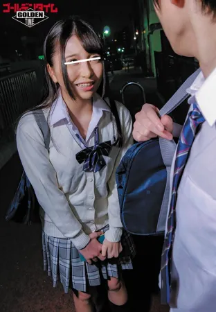 GDHH-156 Living With A Classmate Girl For Two Days And One Night!  ?  2 On the way home from school, I encountered a classmate who ran away from home.  I was asked to stay for one night only, and I had no choice but to let her stay in secret without telli