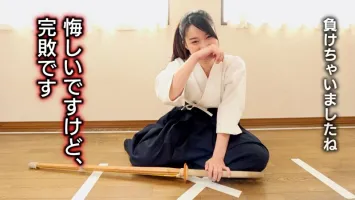 GEKI-034 Красивая кендоистка против извращенного целующегося. Если вы выиграете, вы получите приз в размере 1 миллиона иен!  Если крутая дама, преданная Кендо, проиграет, она вызовет ее на серьезный поединок по внутренней стрельбе!  Рика Аюми (21 год), об