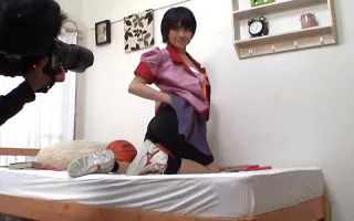 PES-073 业余Cosplayer在活动中被抓住并在Paco Photo Session 2 Discs中中出