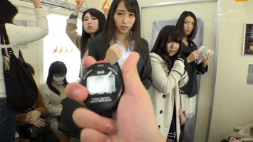 Having obtained a stopwatch that can stop time, I boarded the women-only train car in the morning and tried out the sex I wanted to do.