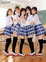 HUNTB-584 Female Rate 99%!  Full Erection Every Day With Absolute Area Panchira At A School Of Miniskirts And Knee High Girls!  Starting in the morning, during class, break time, after school... Always rolled up!