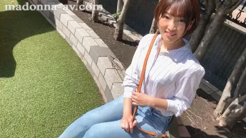 JUY-727 フレッシュ人妻ノンフィクション絶頂ドキュメント！  ! 脳内妄想ばかりでイキまくる超敏感生保レディー あめりさん 28歳