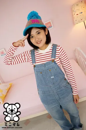 MUM-282 Rookies First Shooting.  Baby-faced overalls that love pennies.  Yumi Aise 149cm