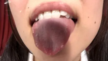 PARATHD-3132 [Emergency Live Broadcast] Drool Covered By Beautiful Women!  Tongue Tongue x Saliva Bichabicha Live Broadcast Full Version - Chiharu Miyazawa