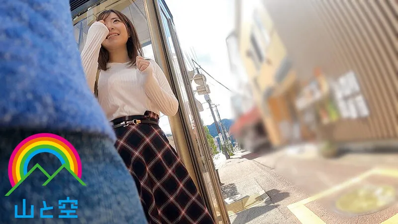 SORA-375 Can You Give Me A Quick Handjob Around The Corner?  ?  Ena-chan 22 years old