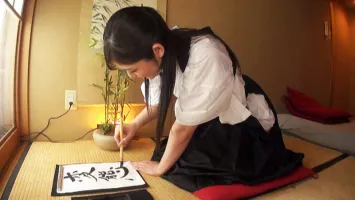 USYW-003 Beautiful calligrapher in both literary and martial arts AV fallen Kaede Okumura